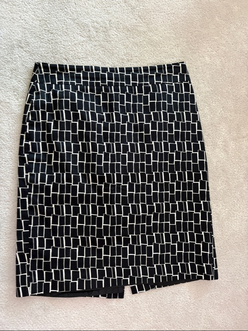 Skirt - Ann Taylor lined Black and White Rectangle-Print Pencil Skirt